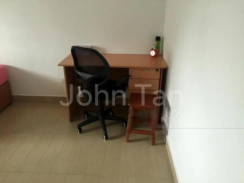 1 Bed Semi-Detached House (Landed) for Rent in  Pebble Lane - Image 4